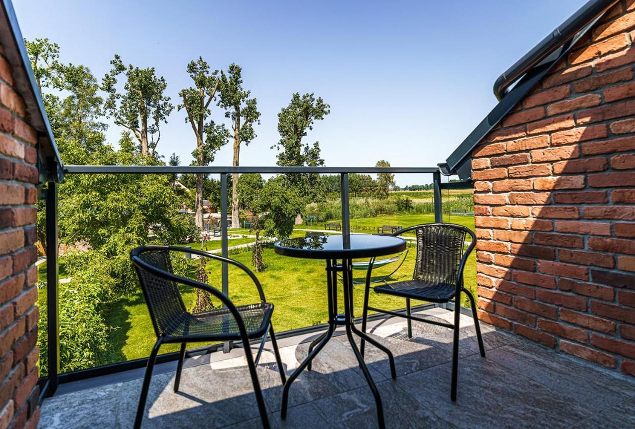 Apartamenty Miedzy Mostami Стегна Екстериор снимка