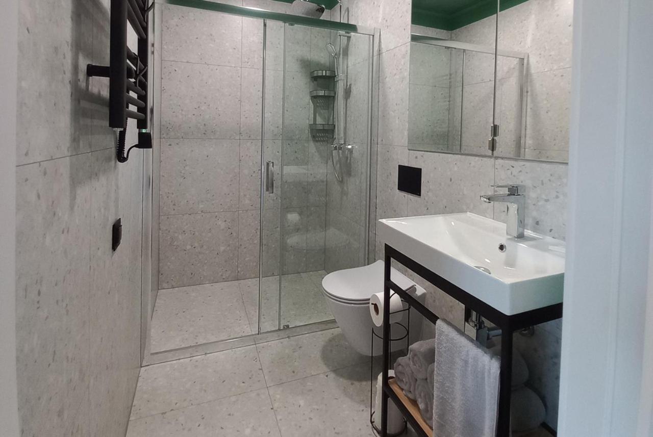 Apartamenty Miedzy Mostami Стегна Екстериор снимка