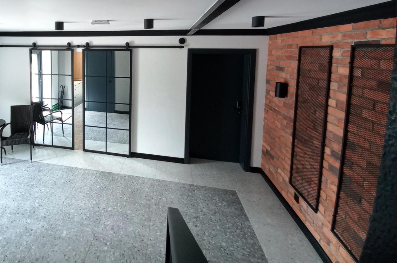 Apartamenty Miedzy Mostami Стегна Екстериор снимка