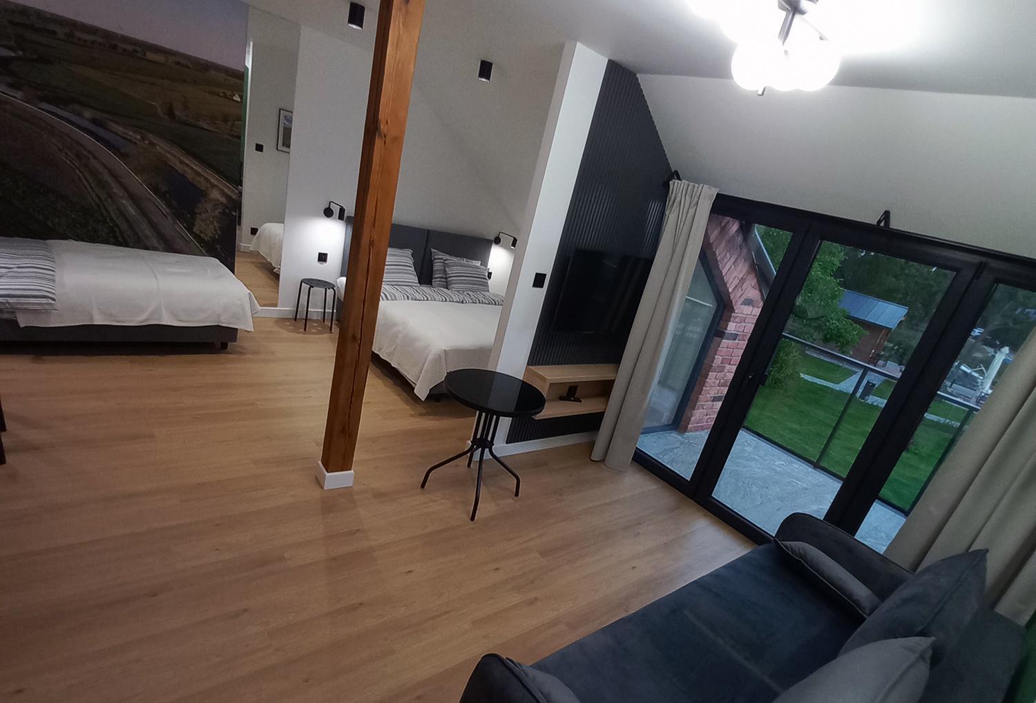 Apartamenty Miedzy Mostami Стегна Екстериор снимка